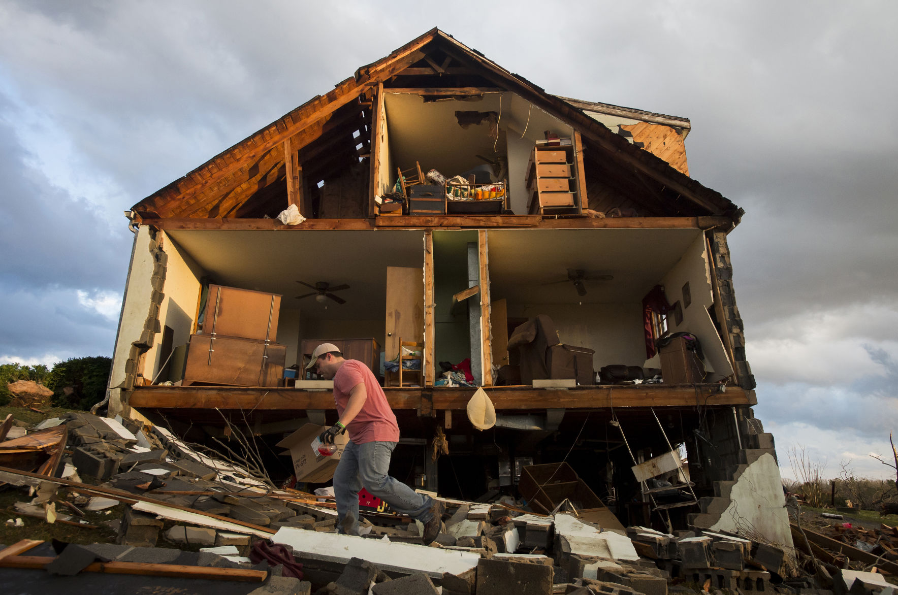2016-02-24 tornado 1a.jpg